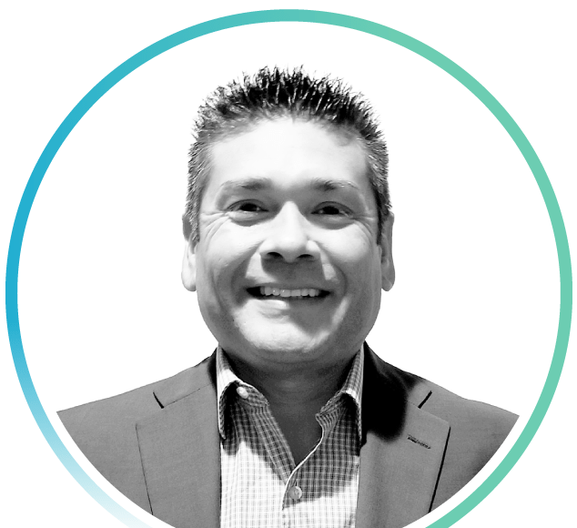 Larry_Ruelas headshot.