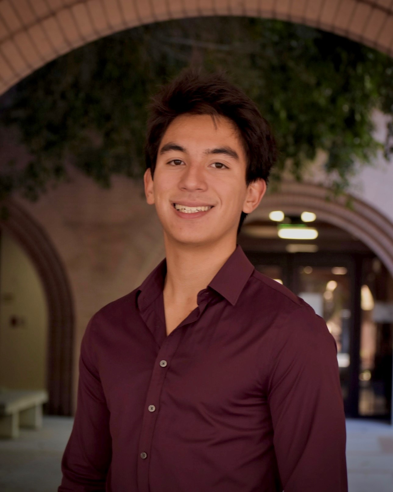 Headshot of 2024 First Fetch Federal Credit Union scholarship recipient, Jason Toliao.